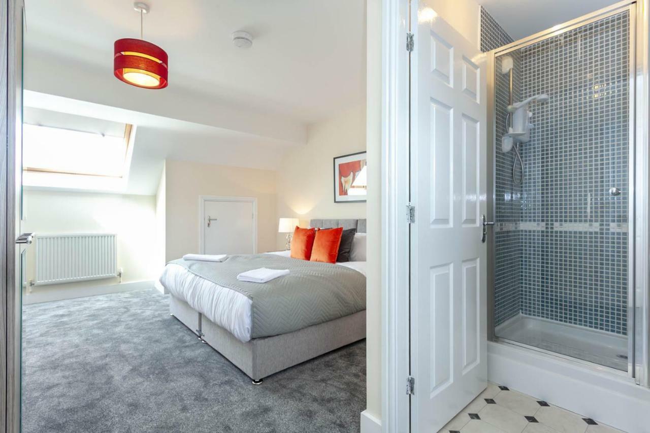 4 Bed Home, Driveway Parking Ideally Located In Latchford, Warrington - Executive St Marys House エクステリア 写真