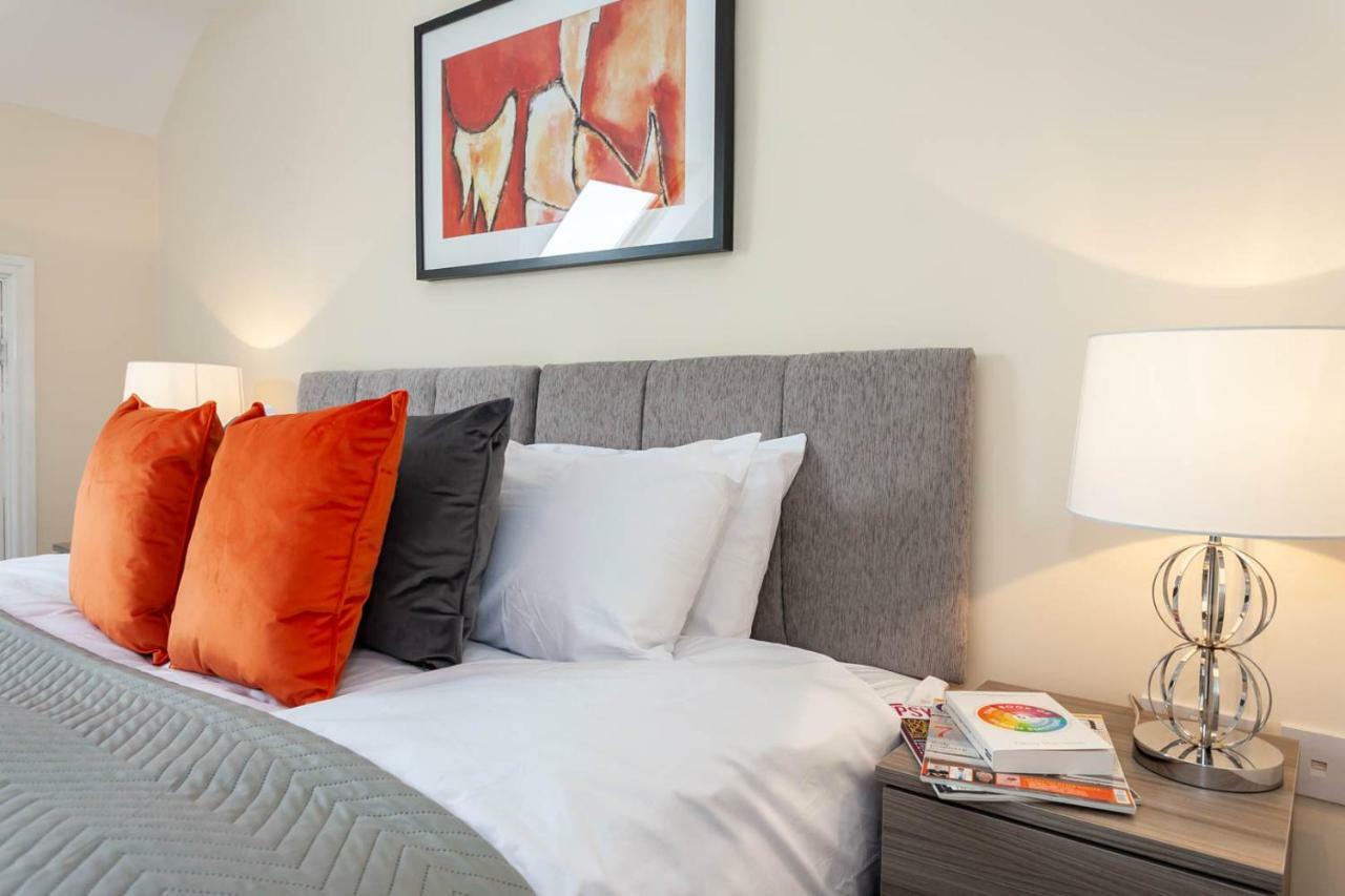 4 Bed Home, Driveway Parking Ideally Located In Latchford, Warrington - Executive St Marys House エクステリア 写真